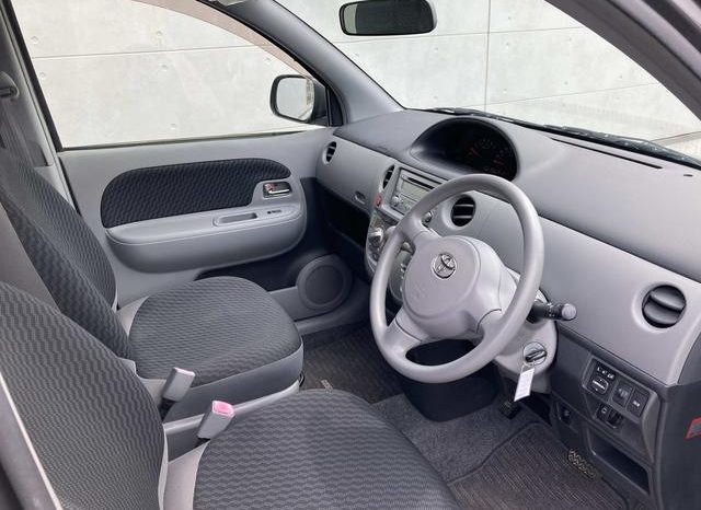 Toyota Sienta X Limited 2008 full