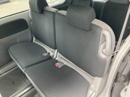 Toyota Sienta X Limited 2008 full