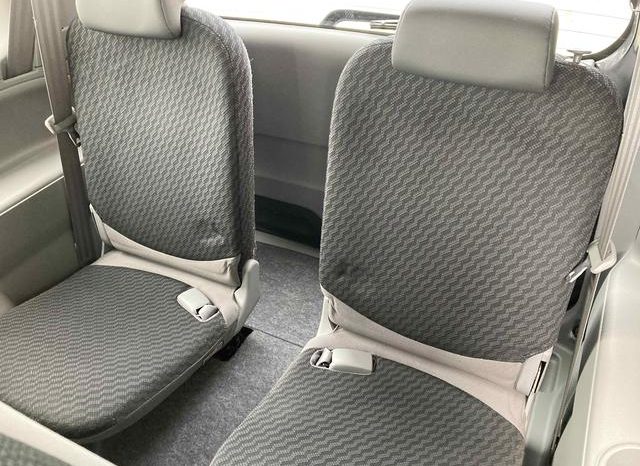 Toyota Sienta X Limited 2008 full