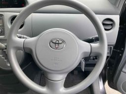 Toyota Sienta X Limited 2008 full