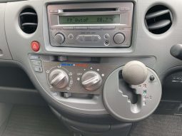 Toyota Sienta X Limited 2008 full