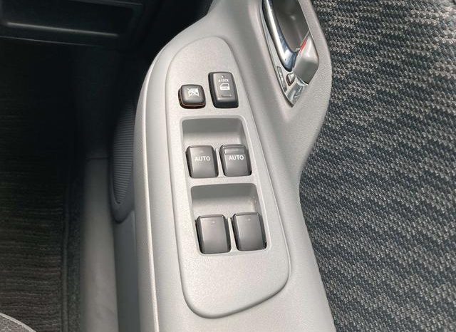 Toyota Sienta X Limited 2008 full