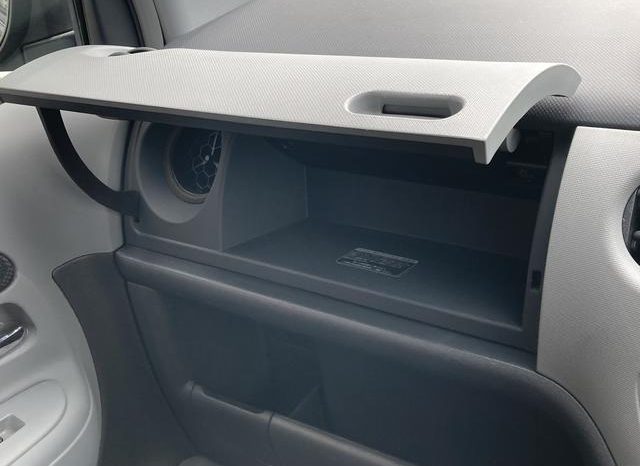 Toyota Sienta X Limited 2008 full