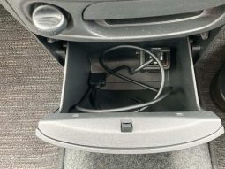 Toyota Sienta X Limited 2008 full