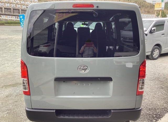 Toyota Hiace Van Long DX 2006 full