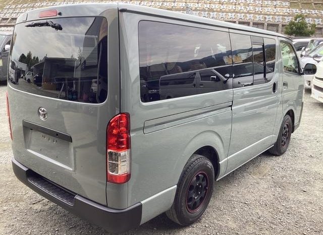 Toyota Hiace Van Long DX 2006 full