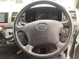 Toyota Hiace Van Long DX 2006 full