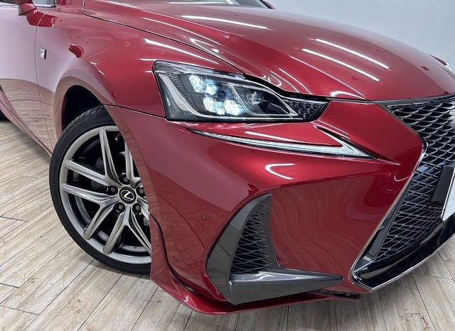 Lexus IS IS300H F SPORT 2019 full