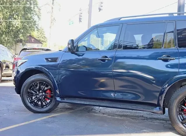 INFINITI QX80 Luxe 2020 full