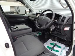 Toyota Hiace Van Long DX GL Package 2016 full
