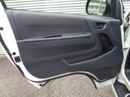 Toyota Hiace Van Long DX GL Package 2016 full