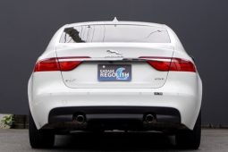 Jaguar XF Pure 2016 full