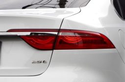 Jaguar XF Pure 2016 full