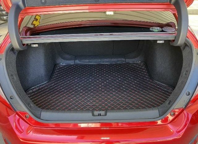 Honda Civic Sedan 2018 full