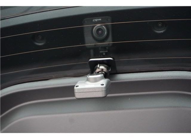 Land Rover Range Rover Velar R Dynamic S 300PS 2018 full