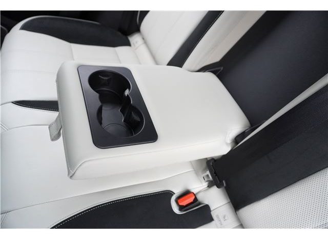 Land Rover Range Rover Velar R Dynamic S 300PS 2018 full