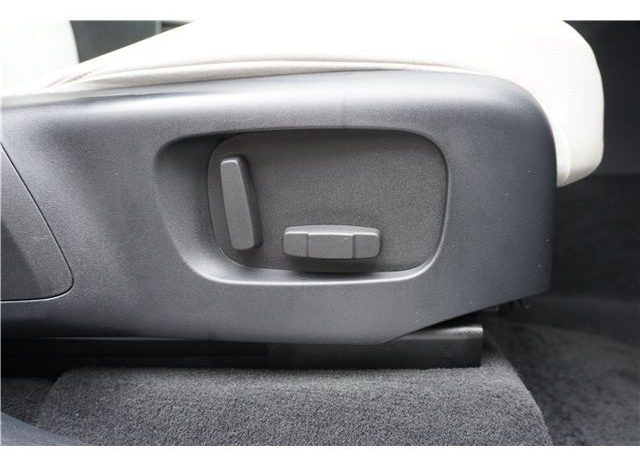 Land Rover Range Rover Velar R Dynamic S 300PS 2018 full