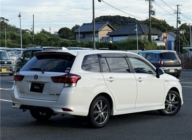 Toyota Corolla Fielder Hybrid G Aero Tourer 2017 full