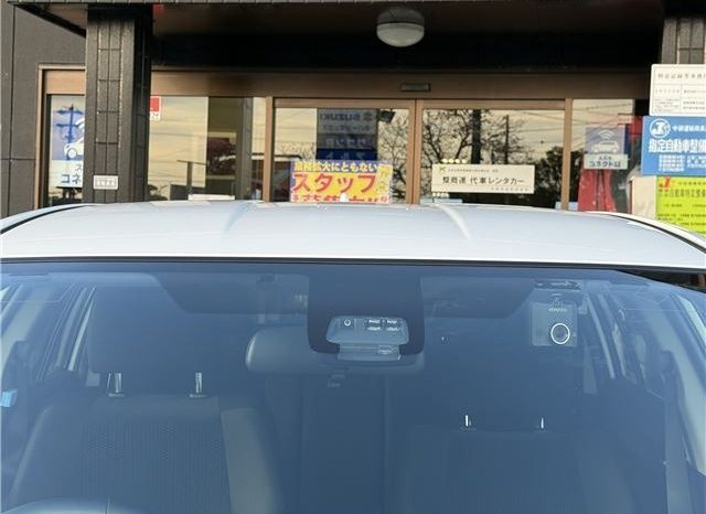 Toyota Corolla Fielder Hybrid G Aero Tourer 2017 full