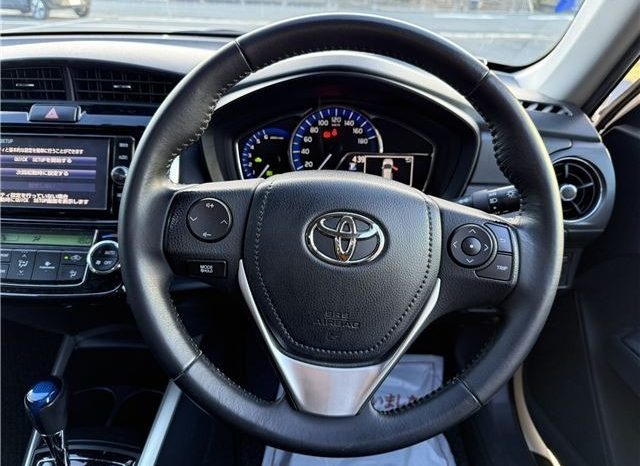 Toyota Corolla Fielder Hybrid G Aero Tourer 2017 full