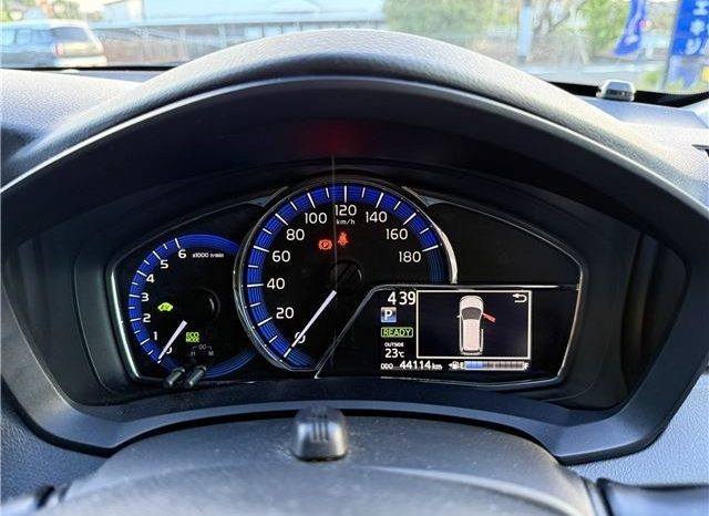 Toyota Corolla Fielder Hybrid G Aero Tourer 2017 full