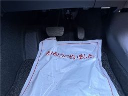 Toyota Corolla Fielder Hybrid G Aero Tourer 2017 full