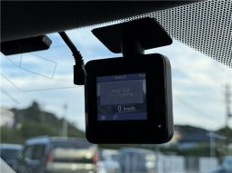 Toyota Corolla Fielder Hybrid G Aero Tourer 2017 full