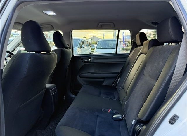 Toyota Corolla Fielder Hybrid G Aero Tourer 2017 full