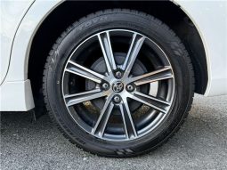 Toyota Corolla Fielder Hybrid G Aero Tourer 2017 full