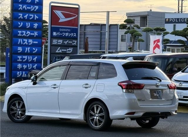 Toyota Corolla Fielder Hybrid G Aero Tourer 2017 full