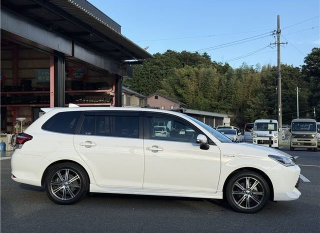 Toyota Corolla Fielder Hybrid G Aero Tourer 2017 full