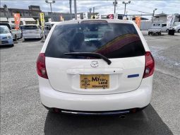 Mazda Verisa L 2013 full