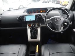 TOYOTA COROLLA RUMION 1.5G 2008 full