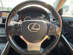 Lexus IS 300h 2016 full