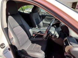 Lexus IS 300h 2016 full