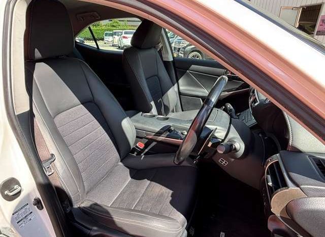 Lexus IS 300h 2016 full