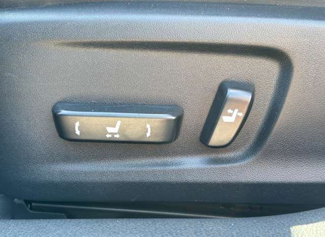 Lexus IS 300h 2016 full