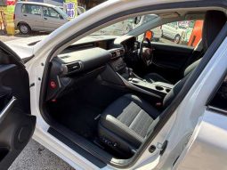 Lexus IS 300h 2016 full