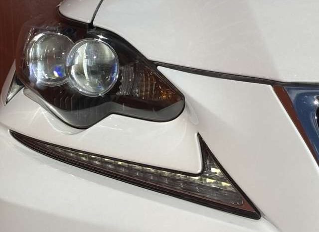 Lexus IS 300h 2016 full