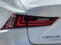 Lexus IS 300h 2016 full