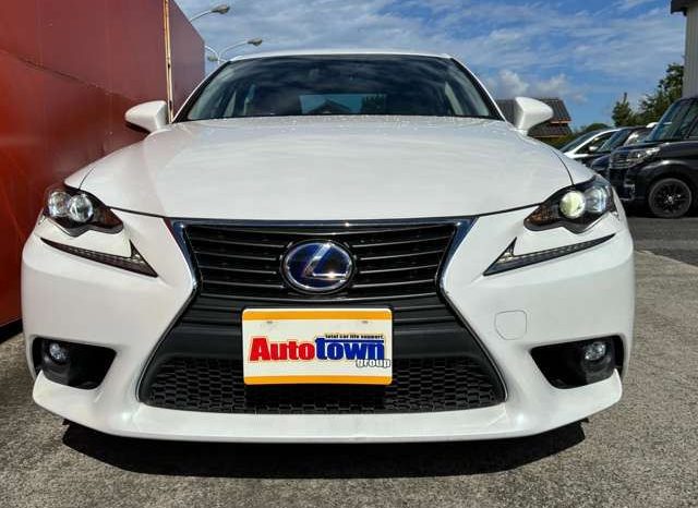 Lexus IS 300h 2016 full