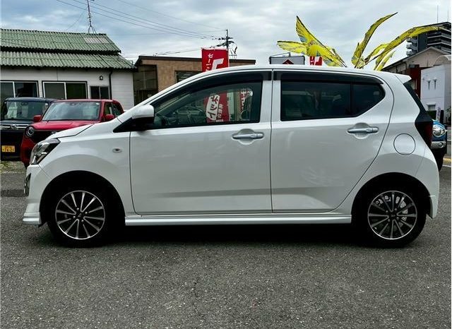 Daihatsu Mira E.S 2018 full