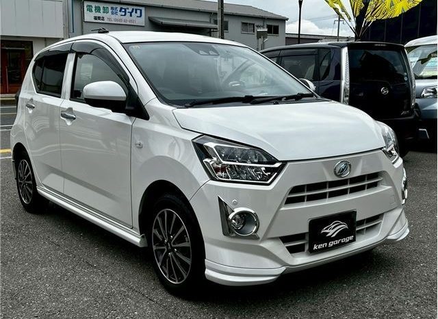 Daihatsu Mira E.S 2018 full