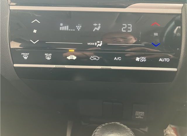 HONDA FIT 13 G L PACKAGE full