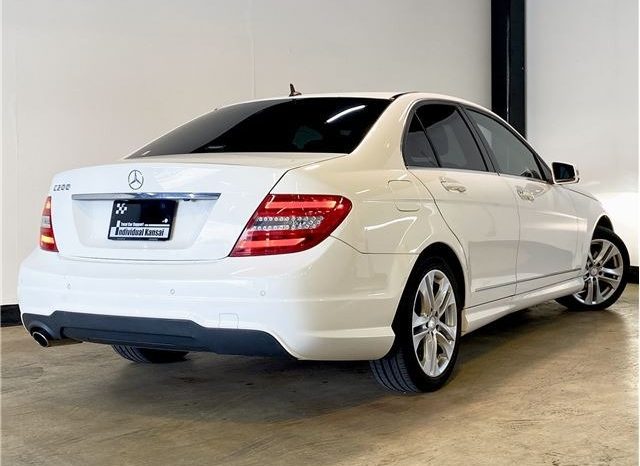 Mercedes-Benz C-Class C180 Blue Efficiency 2014 full