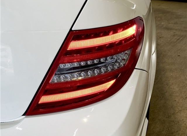 Mercedes-Benz C-Class C180 Blue Efficiency 2014 full