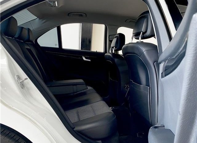 Mercedes-Benz C-Class C180 Blue Efficiency 2014 full