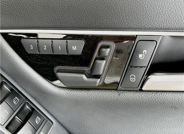 Mercedes-Benz C-Class C180 Blue Efficiency 2014 full