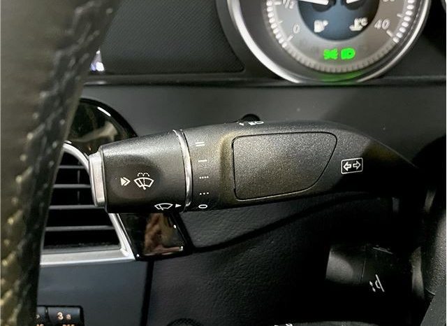 Mercedes-Benz C-Class C180 Blue Efficiency 2014 full