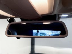 Mercedes-Benz C-Class C180 Blue Efficiency 2014 full